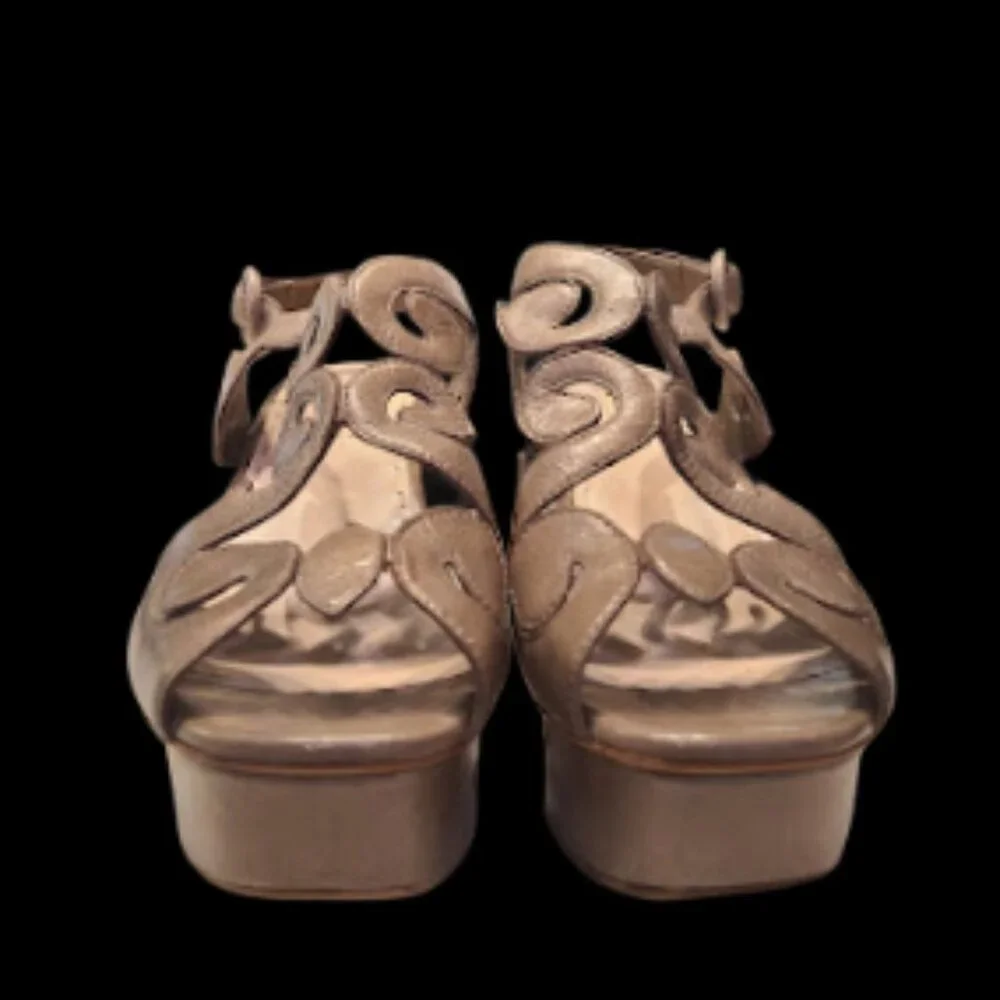 PRADA Platforms Leather EU 40 US size 9 or size 9.5